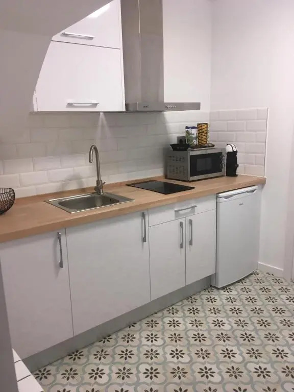 APARTAMENTOS A RODA
