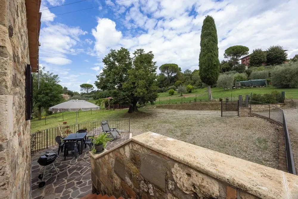 Oliveto Del Cantarello