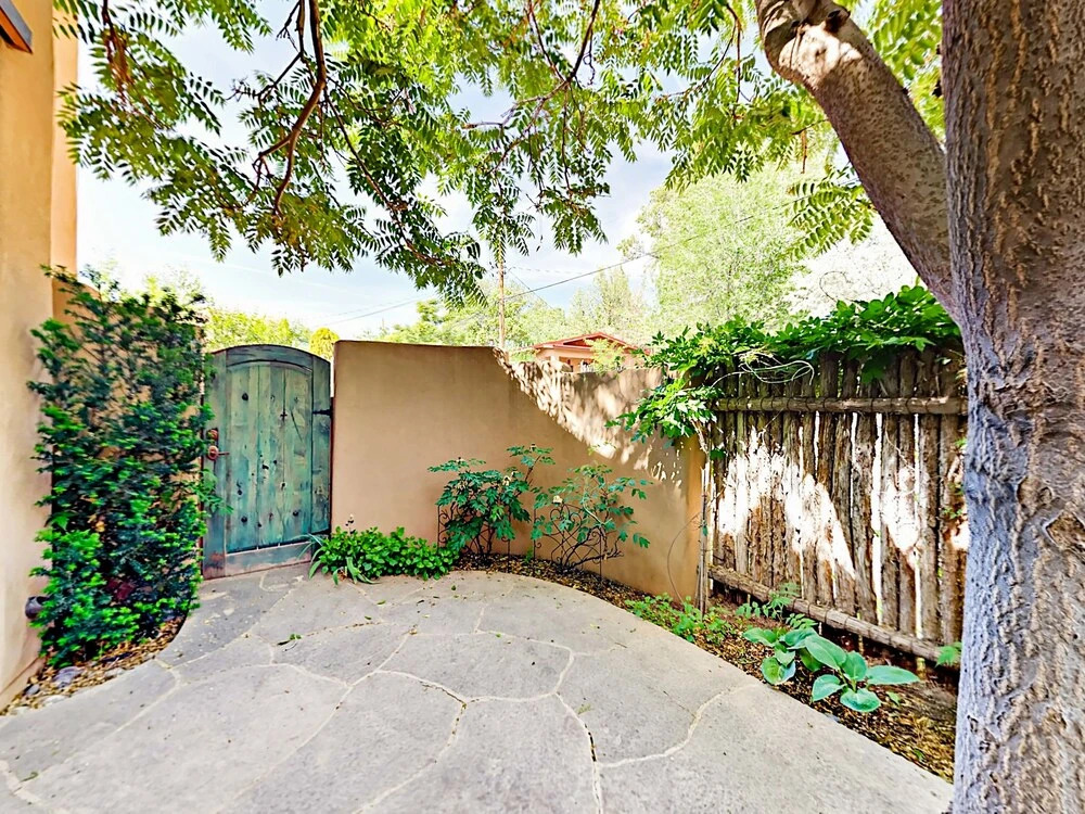 526 Del Norte Ln Townhouse Unit B 2 Bedrooms 2.5 Bathrooms Townhouse