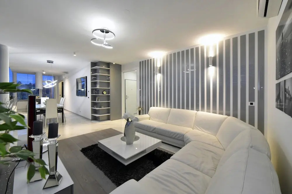 Apartment LuxurY 4U