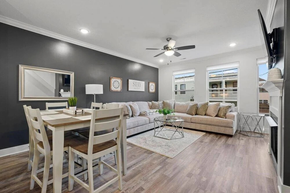 Rooftop Hot Tub - 9 Bed Luxury w Free Parking