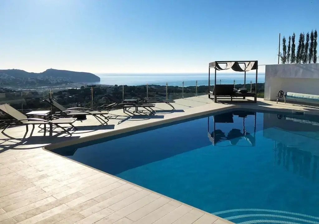 Casa Vida, your villa with panoramic sea views in Moraira