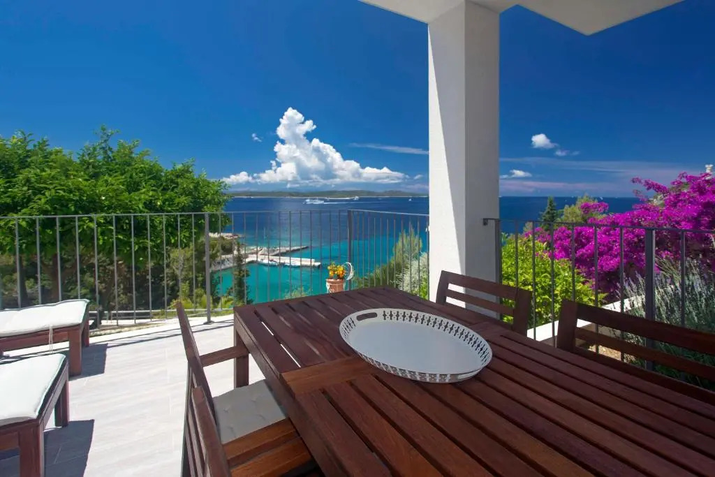 Blue Bay Residence