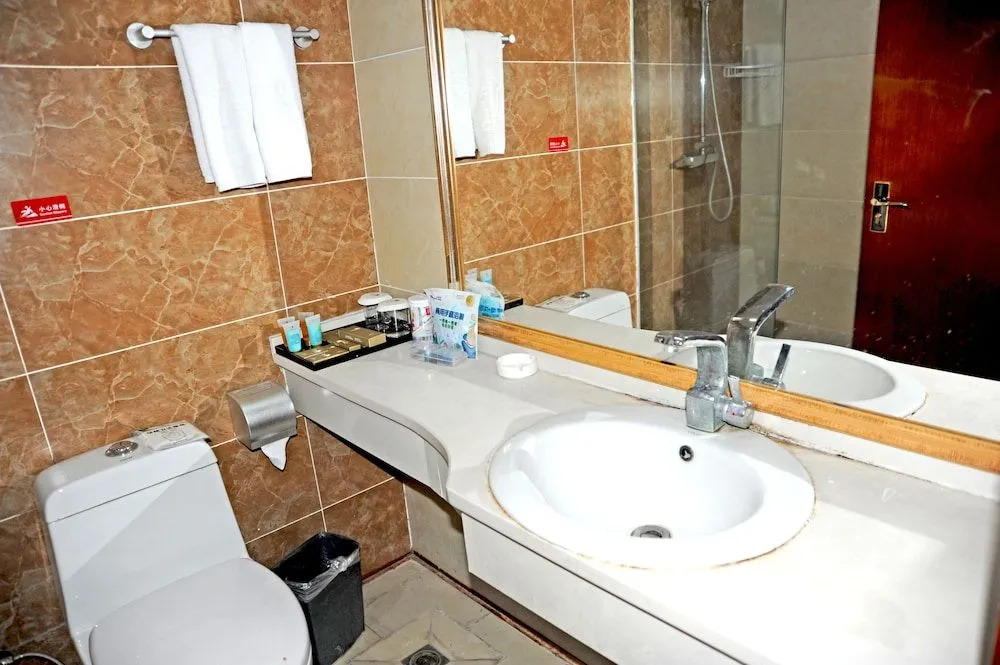 Dinis Business Hotel Kaiyuan Branch
