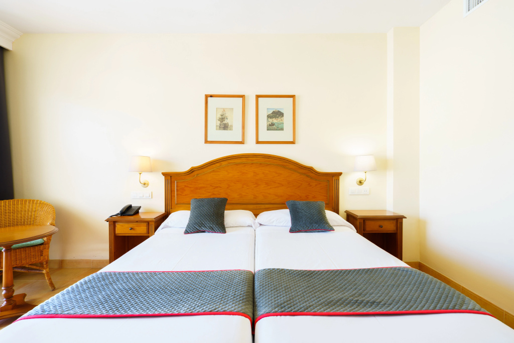 Hotel Almijara - Mares