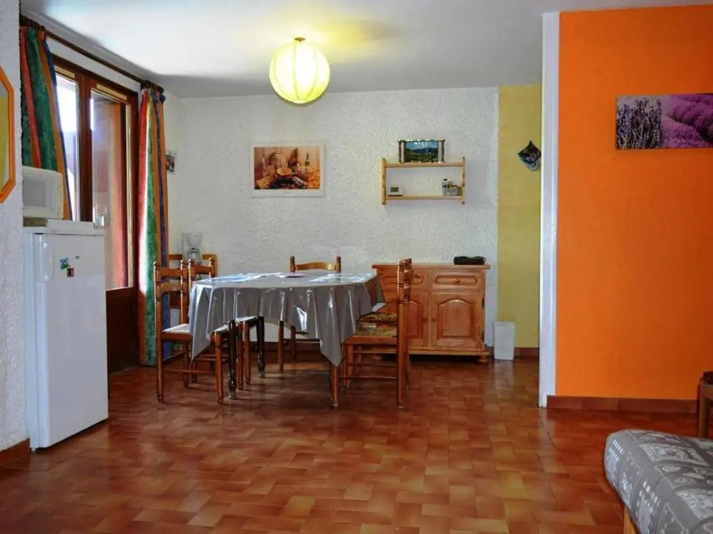 Appartement 2 pièces 6 couchages proche pistes - FR-1-241-18
