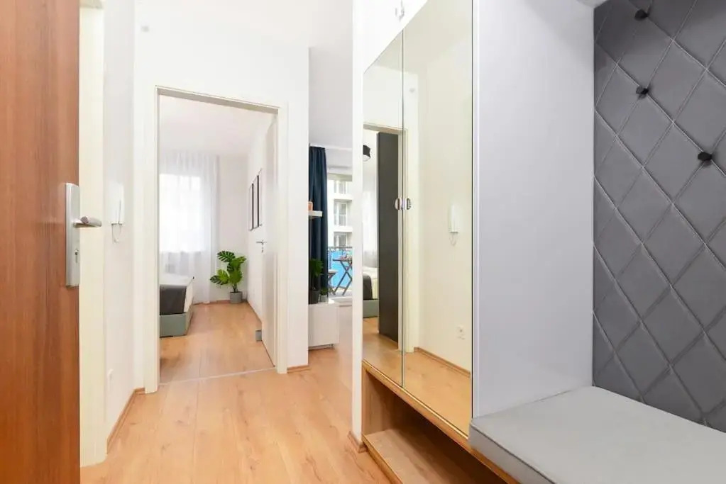 Laurel Bay Apartment