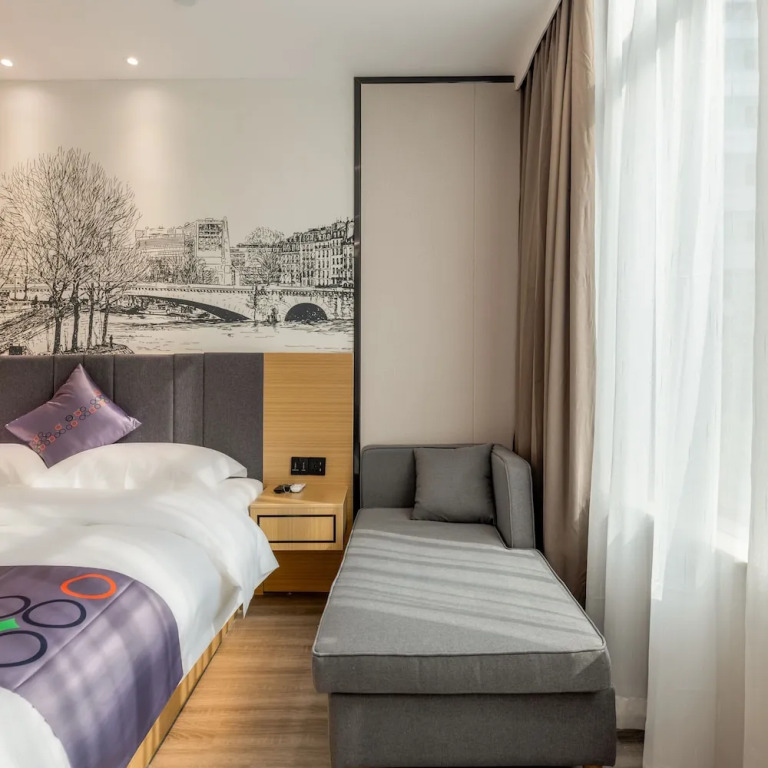 Yimi Hotel Wuyang New Town
