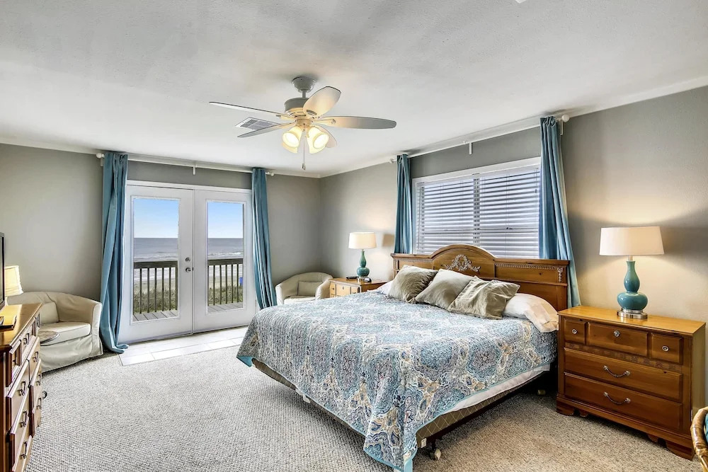 Bermuda Beachfront