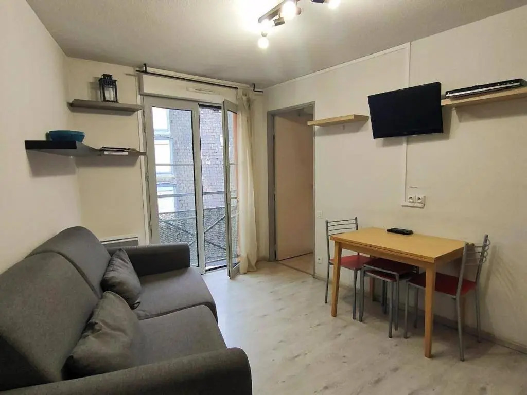 Appartement Cauterets, 2 pièces, 6 personnes - FR-1-234-199