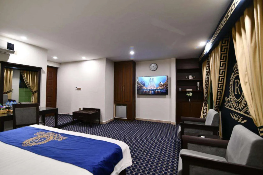 Royal Regency Hotel
