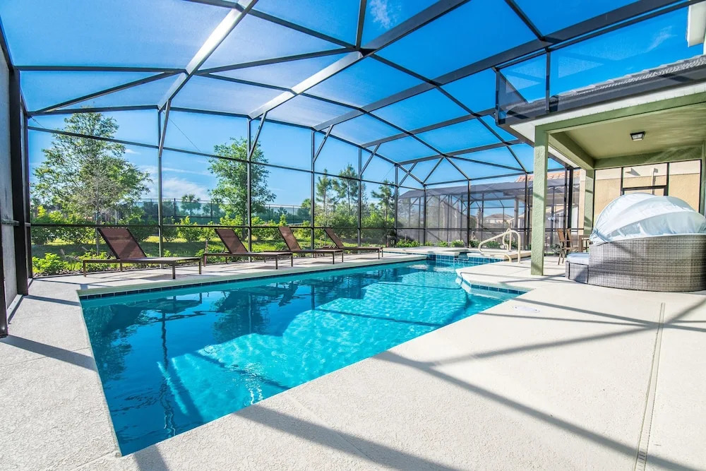 5243 Wildwood Way