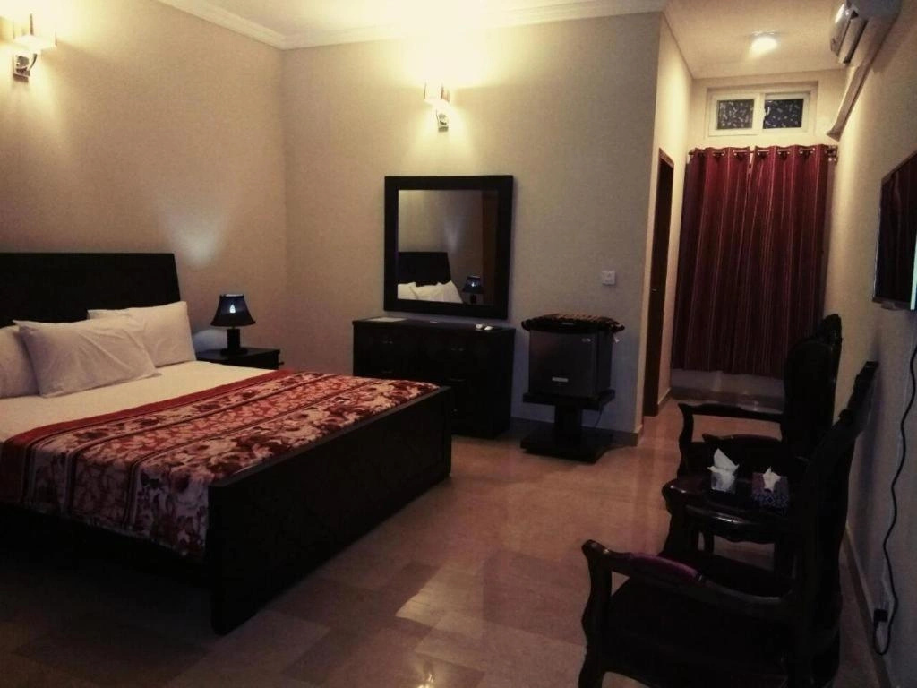 Royal Galaxy Guest House