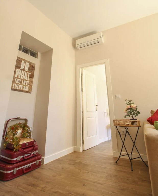 Deluxe Apartment with Giralda views