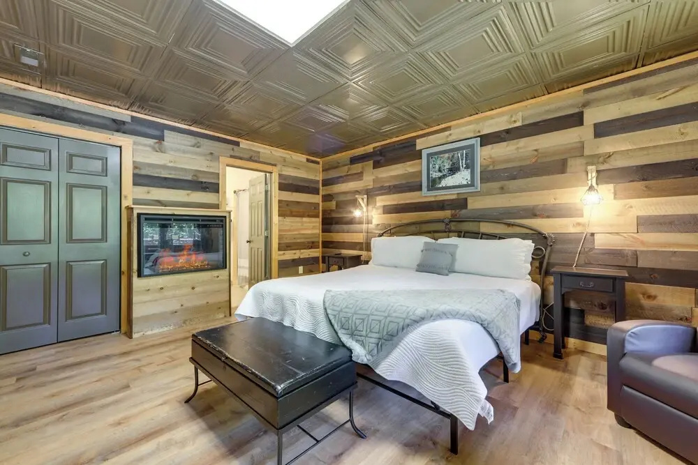 Pet-friendly Gatlinburg Retreat w/ Community Perks