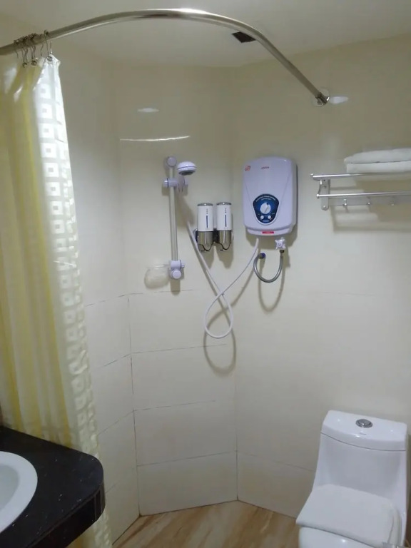 Borneo Suites Hotel