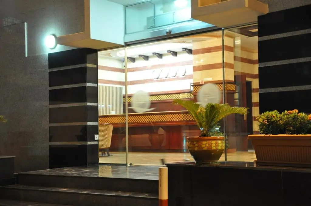 Sahara Hotel Apartment