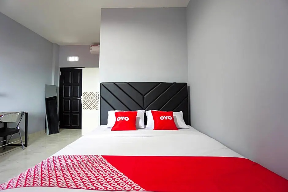 OYO 1680 Hanna Residence