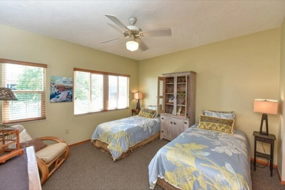 2903 Avenue F 3 Bedroom Home by RedAwning