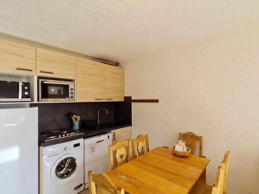 Appartement Les Deux Alpes, 2 pièces, 6 personnes - FR-1-348-176