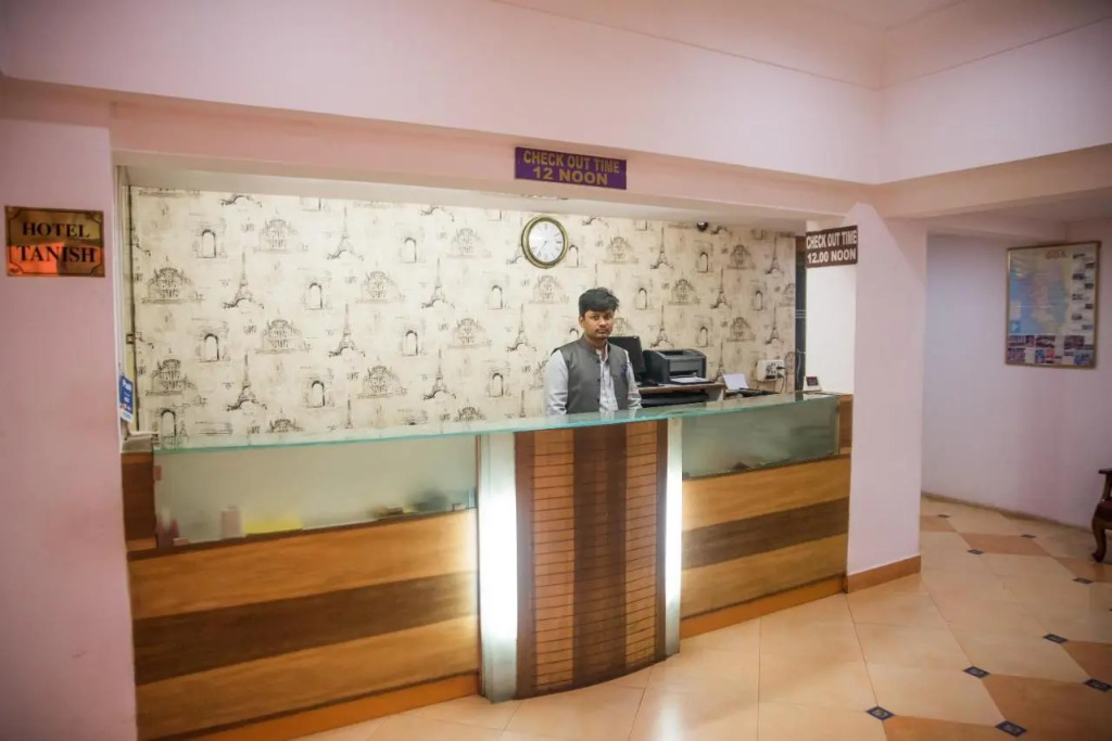 10765 Hotel Tanish