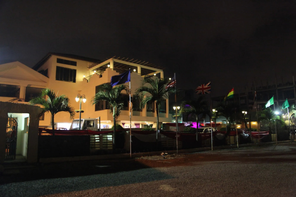 Nirvana Inn