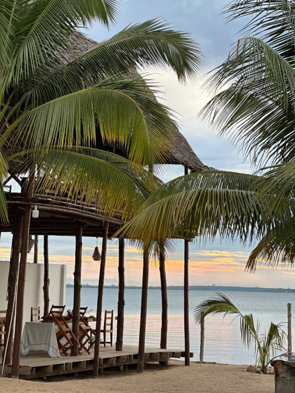Asante Sana Beach Cottages