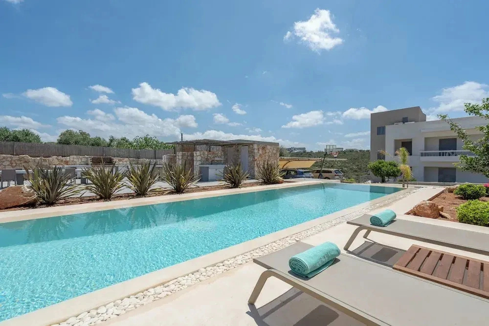 Le Mont Blanc - with shared Pool