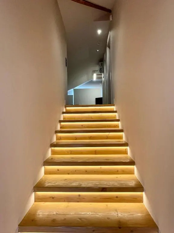 Agora Luxury Studios & Suites