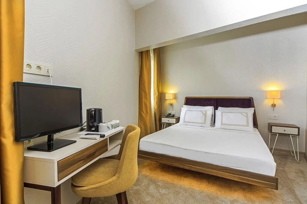 Almina Guest House