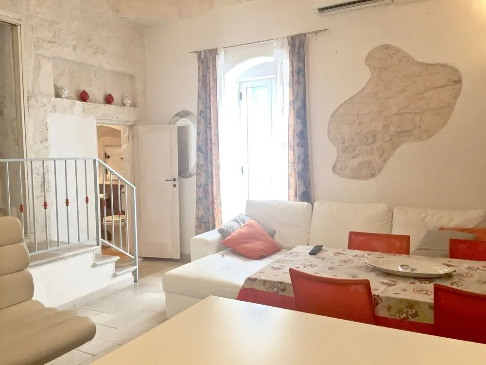 Alberto Mario Apartment