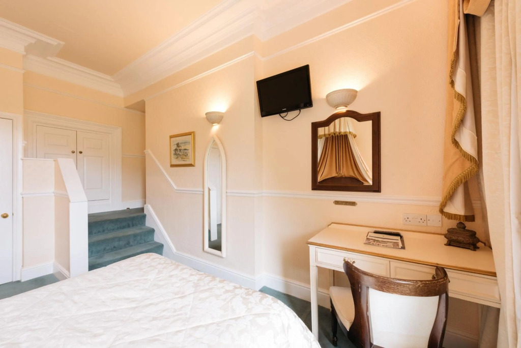 Grange Hotel