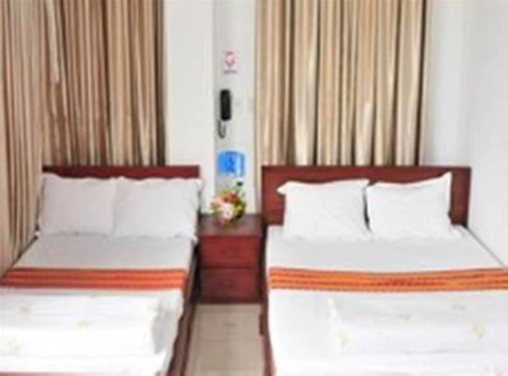 One Star Hotel