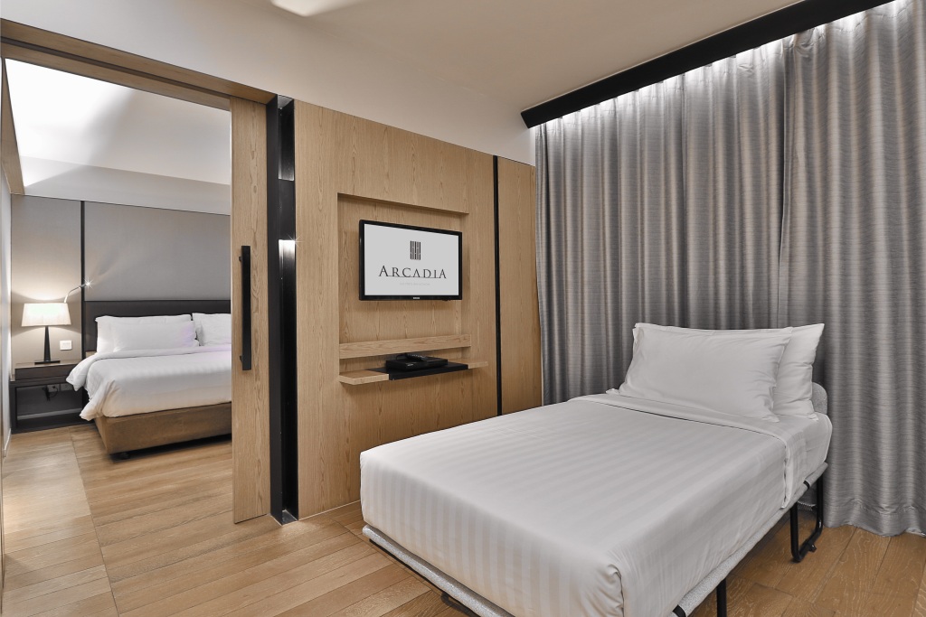 Arcadia Suites Ploenchit Bangkok