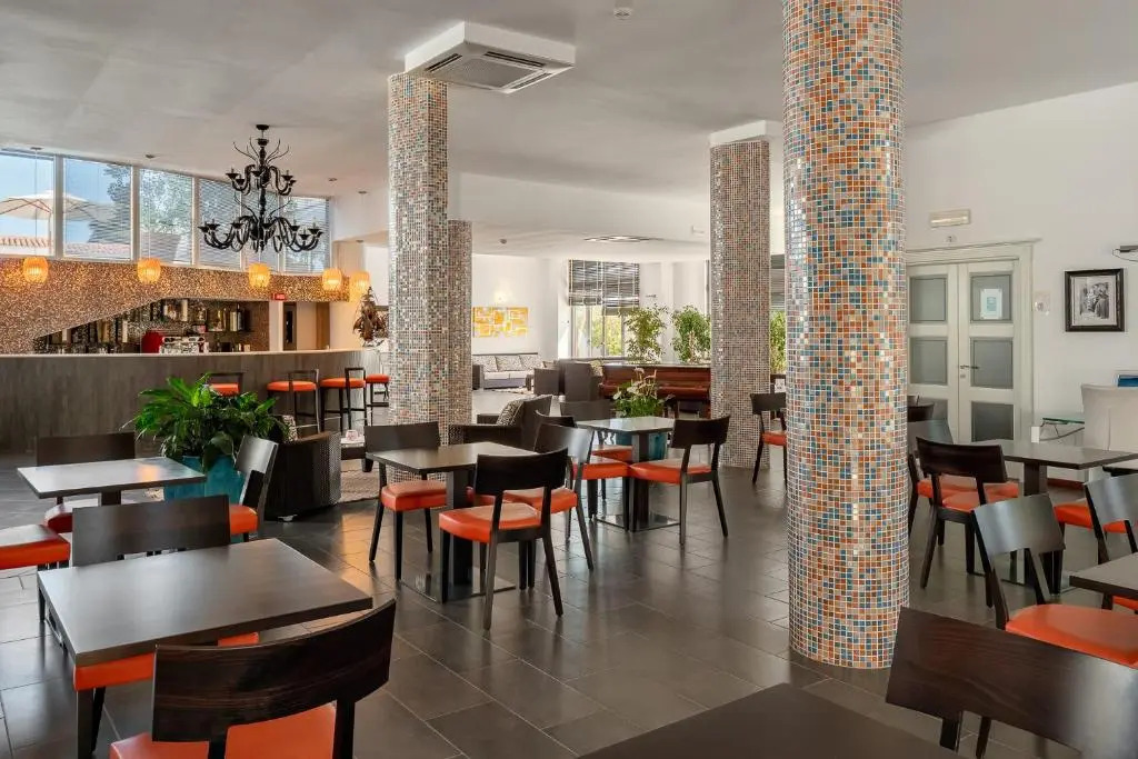 The Pelican Beach Resort & SPA — только для взрослых