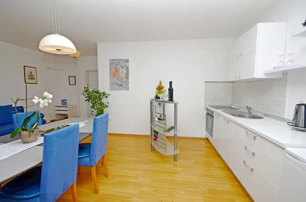Apartments Josip