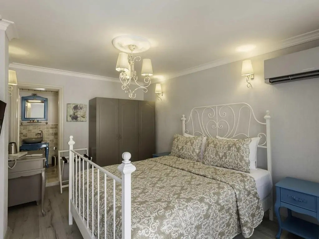 Karamela Otel