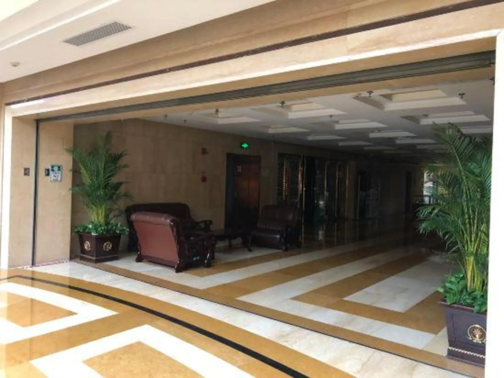 Royal International Hotel