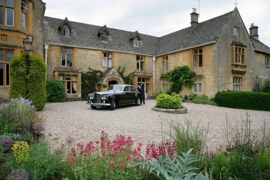 Lords Of The Manor