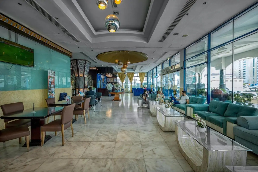Click Park Hotel