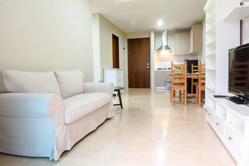 Four Star Apartment Veranda Near Puri