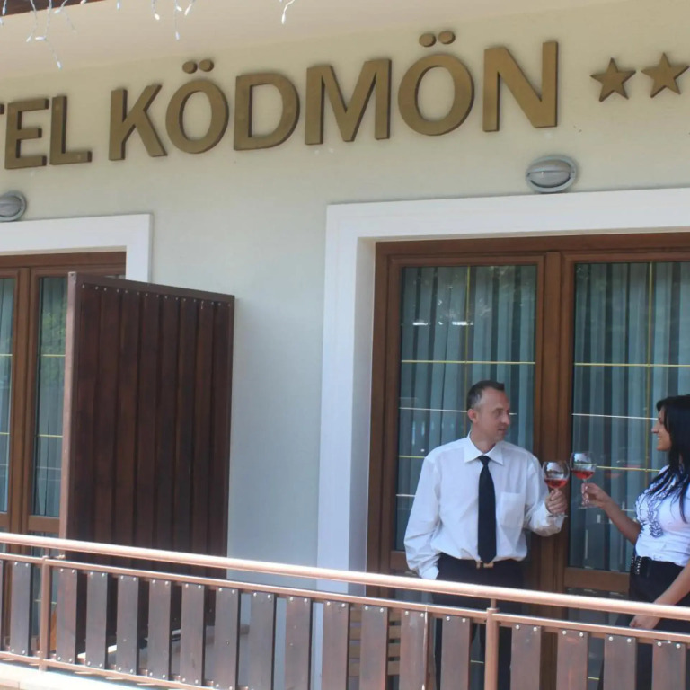 Hotel Ködmön