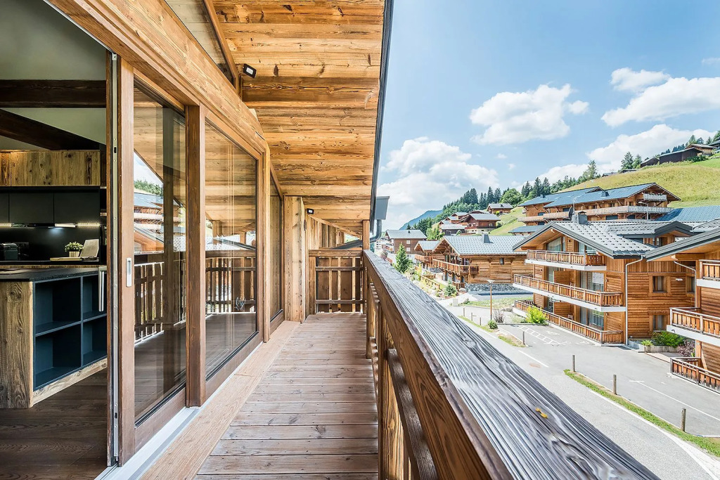 Moulin I - Modern Chalet With Private Hot-tub and Garden