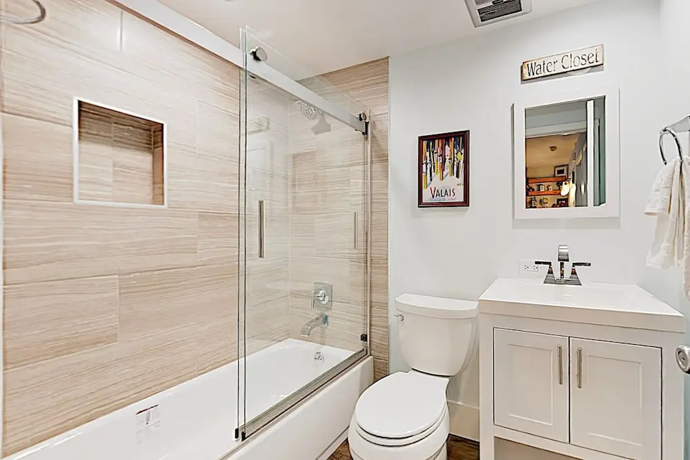 Luxe W/ Pool & Hot Tub - Steps To Lifts! 2 Bedroom Condo