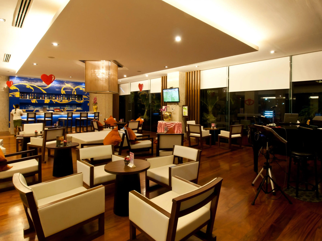Grand Jomtien Palace Hotel