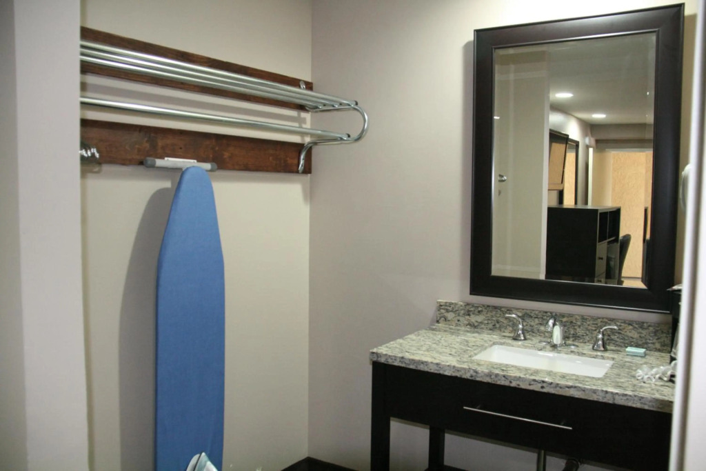 Motel 6 Monterey Park