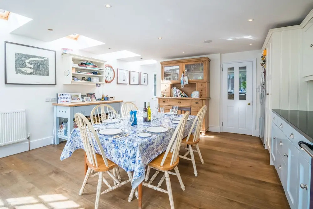 Sensational Wandsworth Home by King George's Park