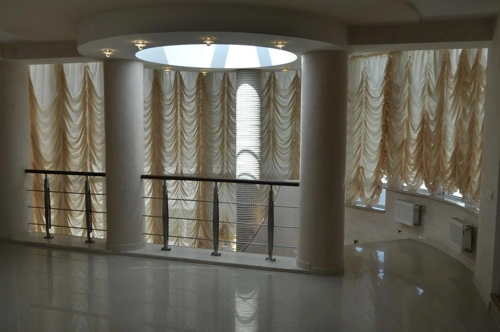 Lux Hotel