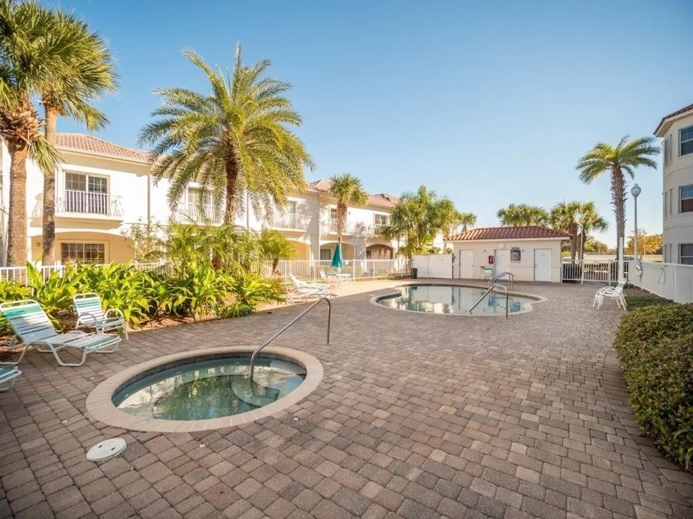 S Of Ocean Gate 345 2 Bedroom Condo