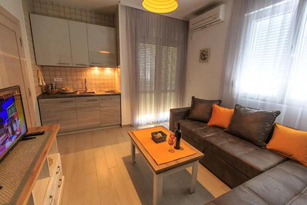 Apartments Aleksić